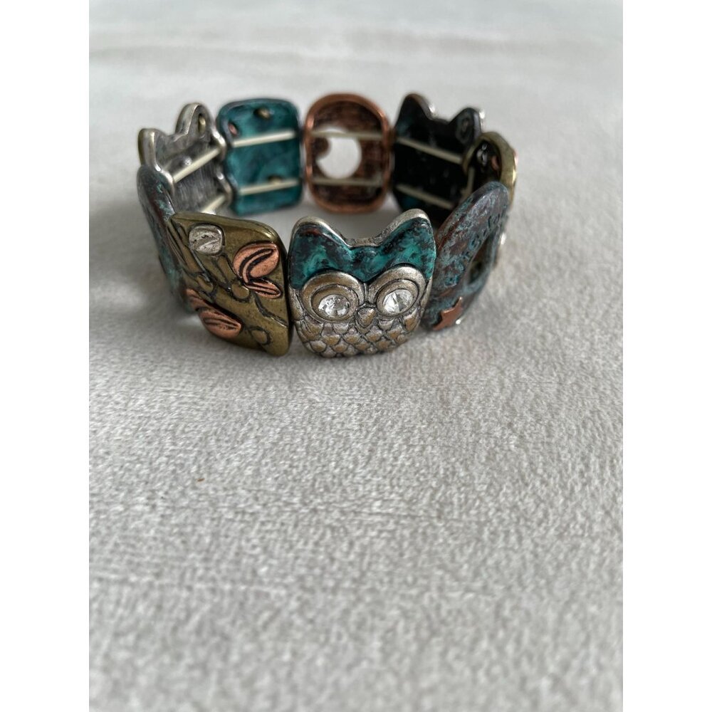 Owl Wisdom Themed Multicolor Stretch Bracelet Mixed Metal Accents & Engraving